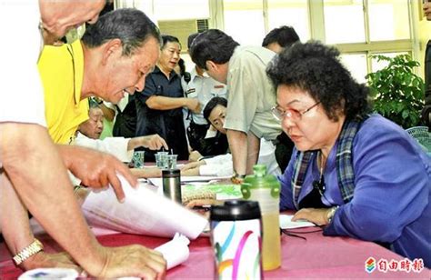 百人骨灰塚|《本報獨家披露！六班長清庄慘史》流離百人塚 盼遷。